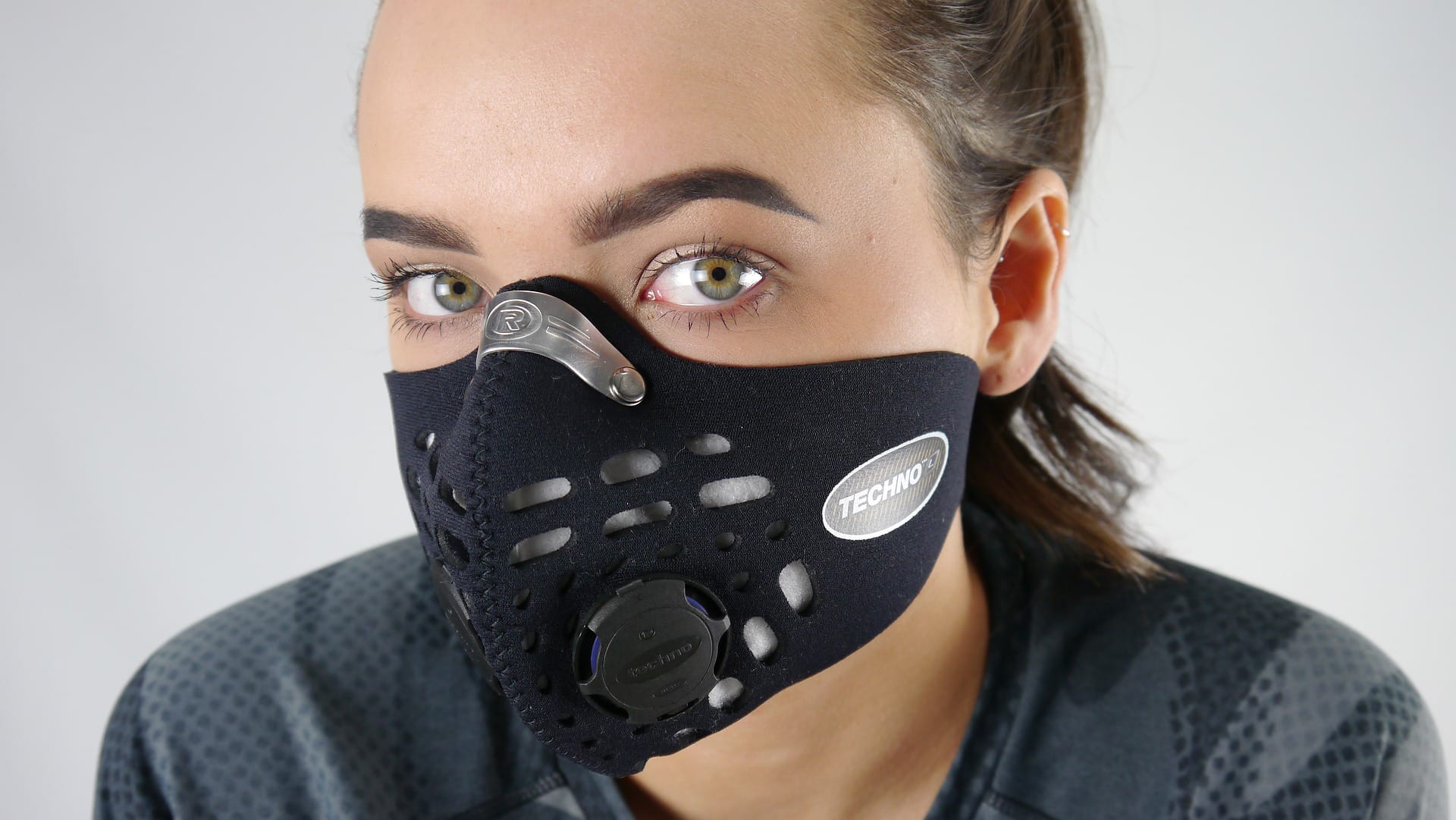 Sports Mask with KN95 Filter and Exhalation Valves - Ready First