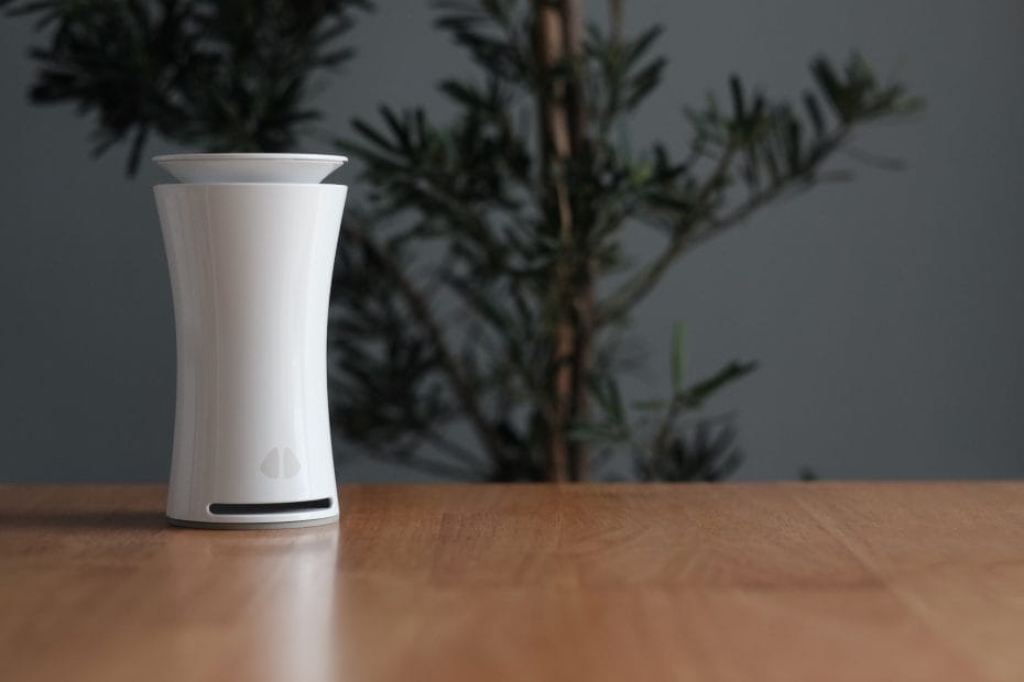 uHoo Pollution Monitor