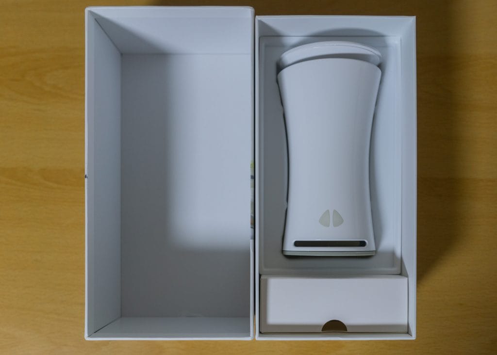 Uhoo Air Pollution Monitor Review 4 uHoo Unboxing