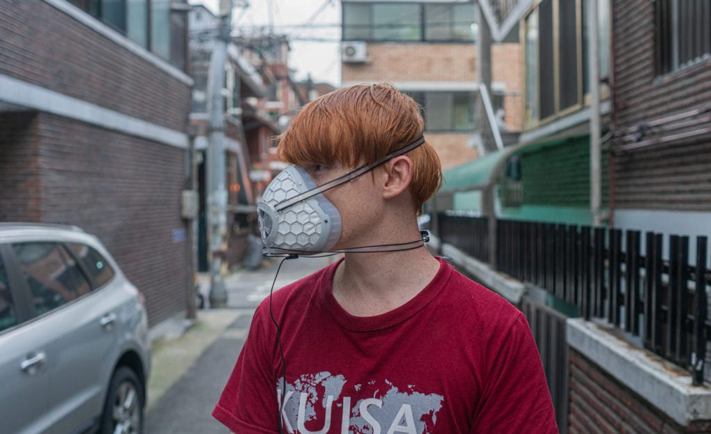 Koolmask, The Most Advanced Anti-Pollution Mask 3 Wearing Koolmask Anti Pollution Mask