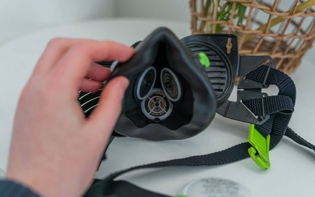 Stealth Respirator (N100/P3) Review Stealth Mask