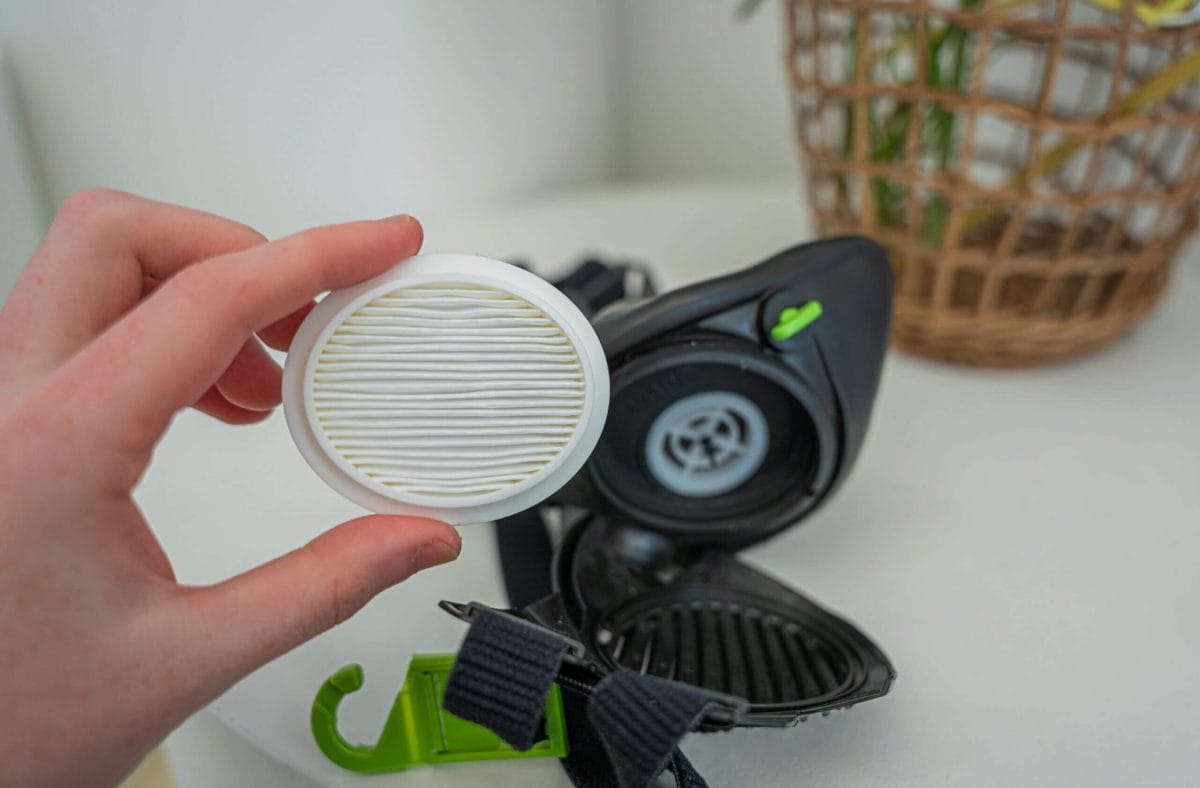 Stealth Respirator (N100/P3) Review - Stealth Mask 5 Stealth Respirator Filter Back
