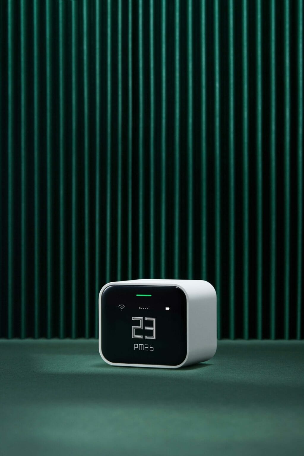 Qingping Air Monitor Lite Review - Small in Size, Heavy on Features