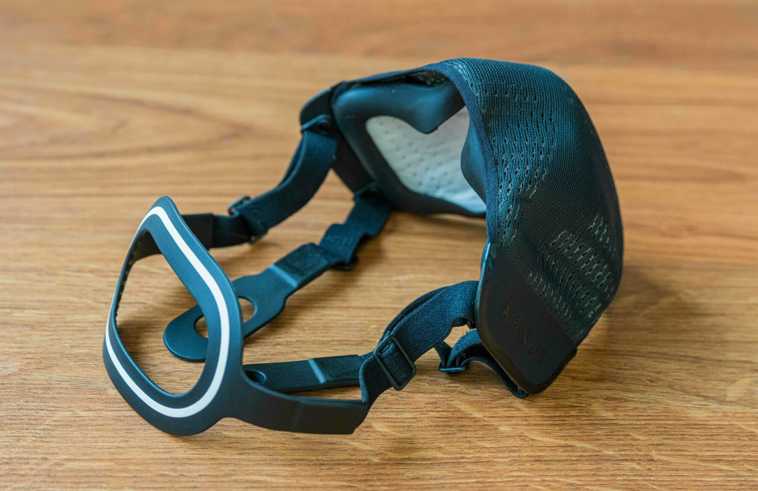 Airinum Air Mask Active Review - The Commuter Mask 10 Airinum Air Mask Active Headband
