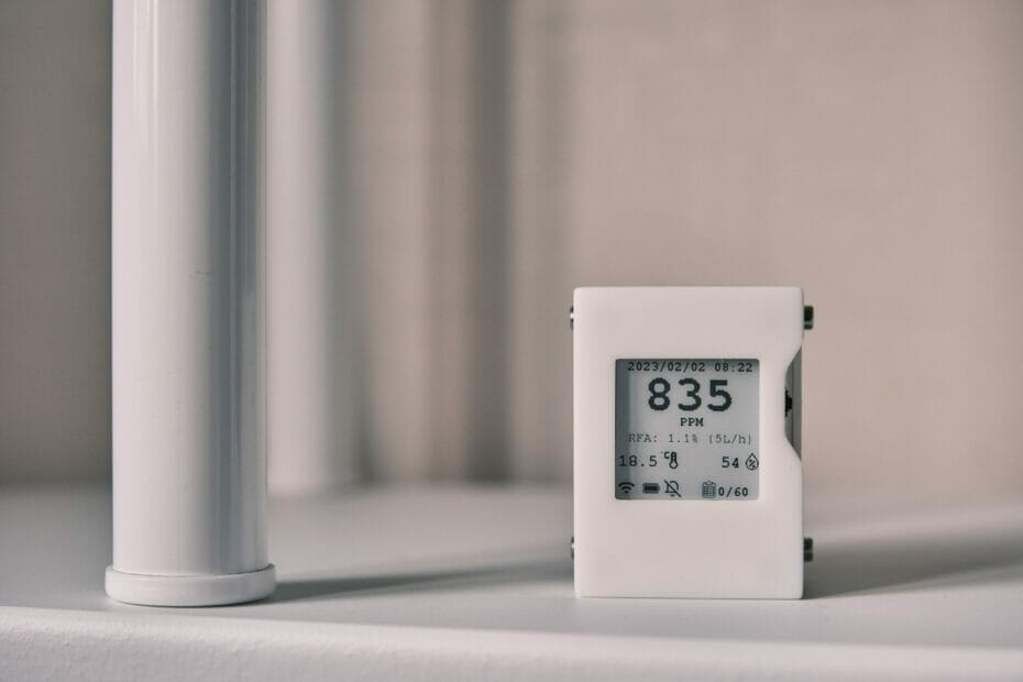 Co2.Click Review - An Affordable Co2 Monitor With Advanced Features 3 CO2.Click Review