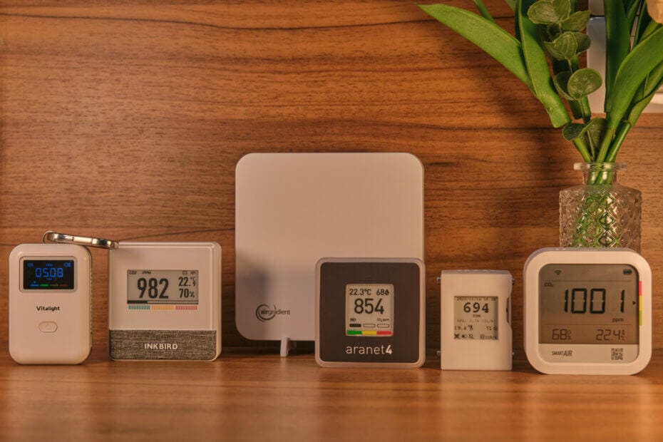 Carbon Dioxide Monitors 1