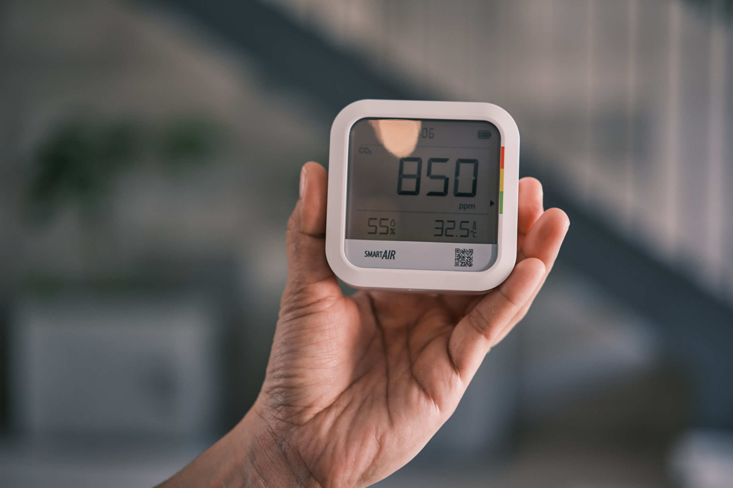 SmartAir CO2 Monitor Portability