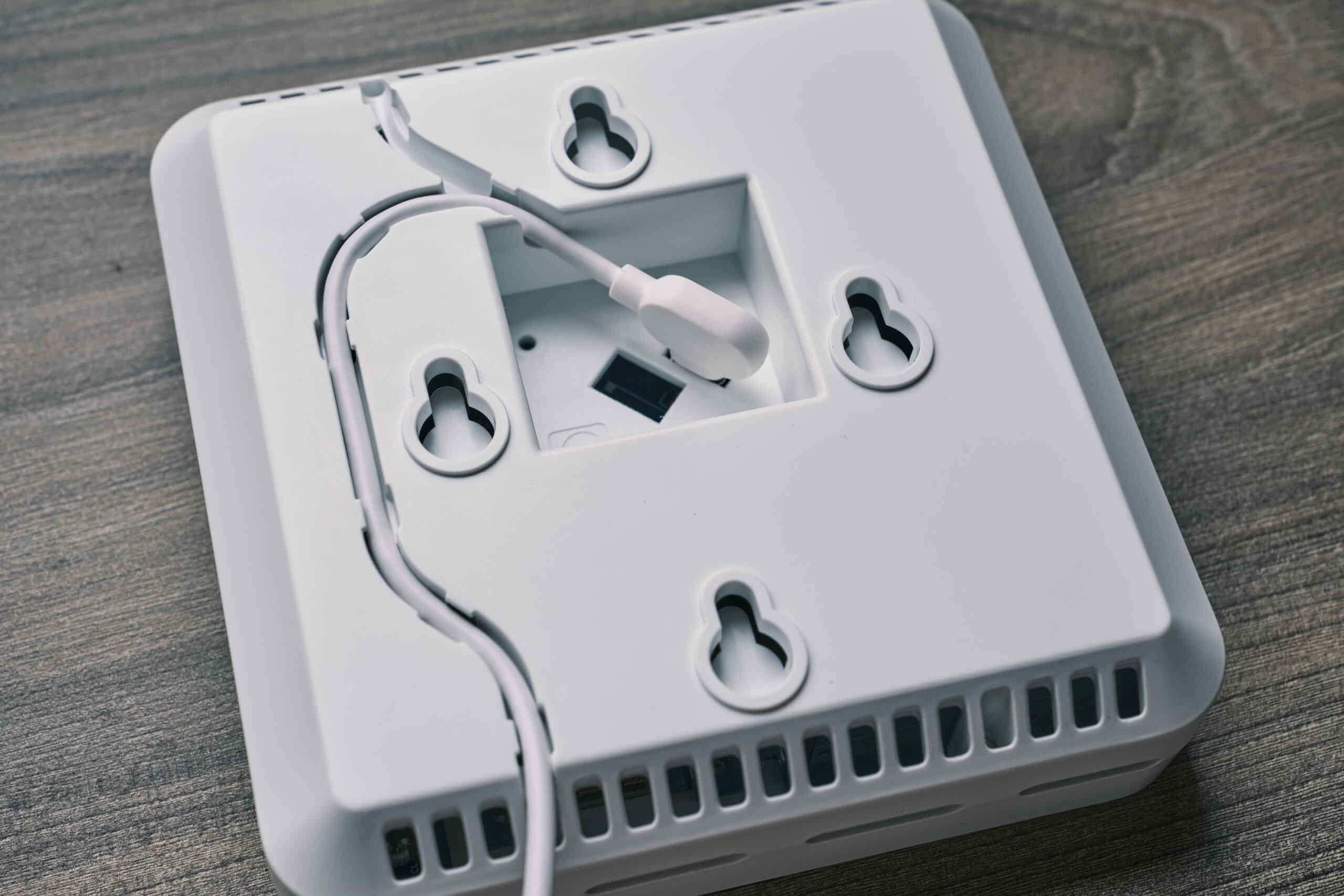 Airgradient One Review - An Open-Source, Affordable Air Quality Monitor 12 AirGradient ONE USB Cable 1