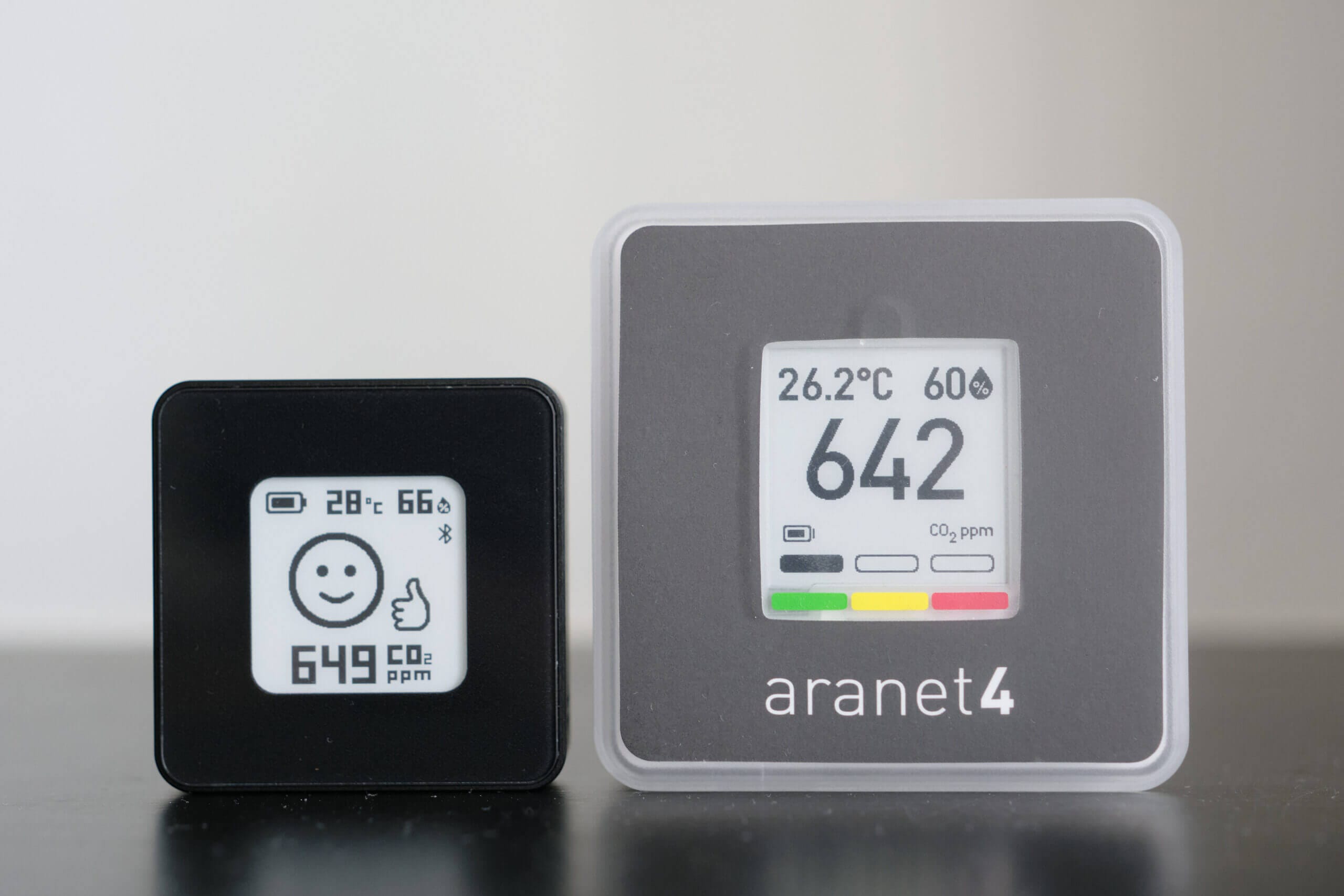 AirValent Monitor vs Aranet4 Size Comparison 1