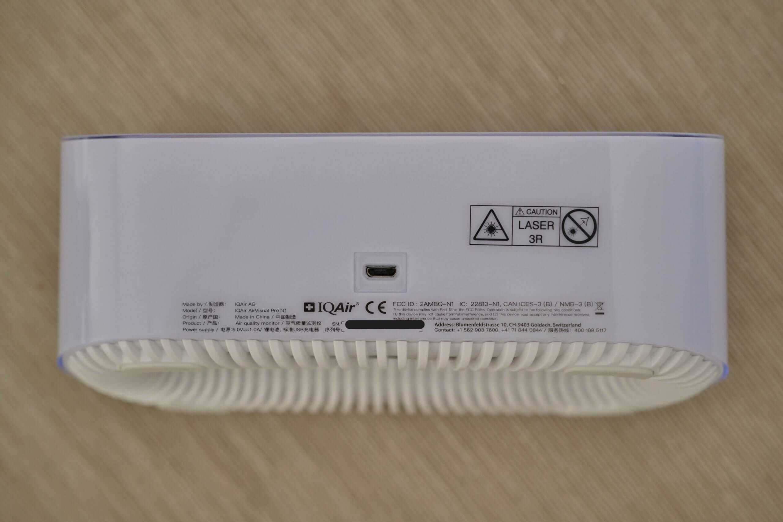 Iqair Airvisual Pro Review - The Most Famous Air Quality Monitor For A Reason? 16 AirVisual Pro AirQuality Back Panel