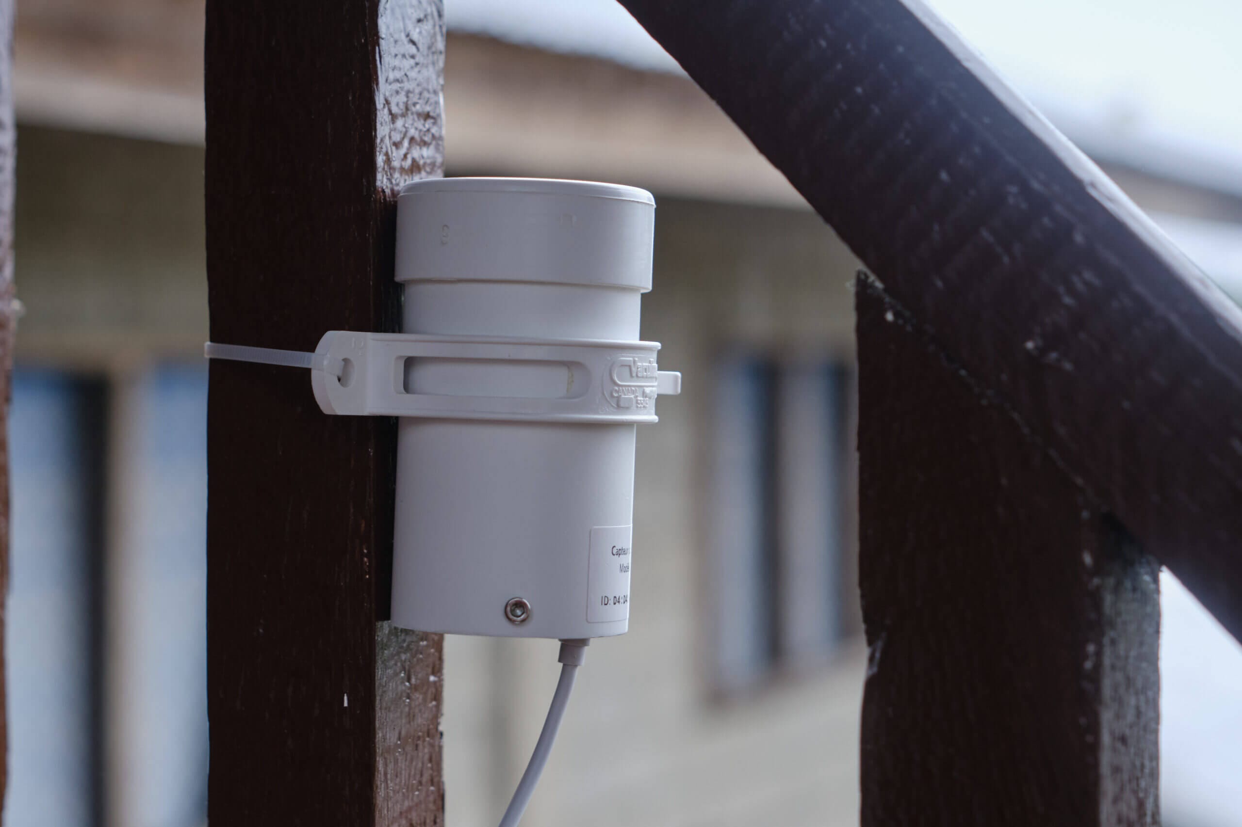 Co2 Click Model X Outdoor Air Quality Monitor 2