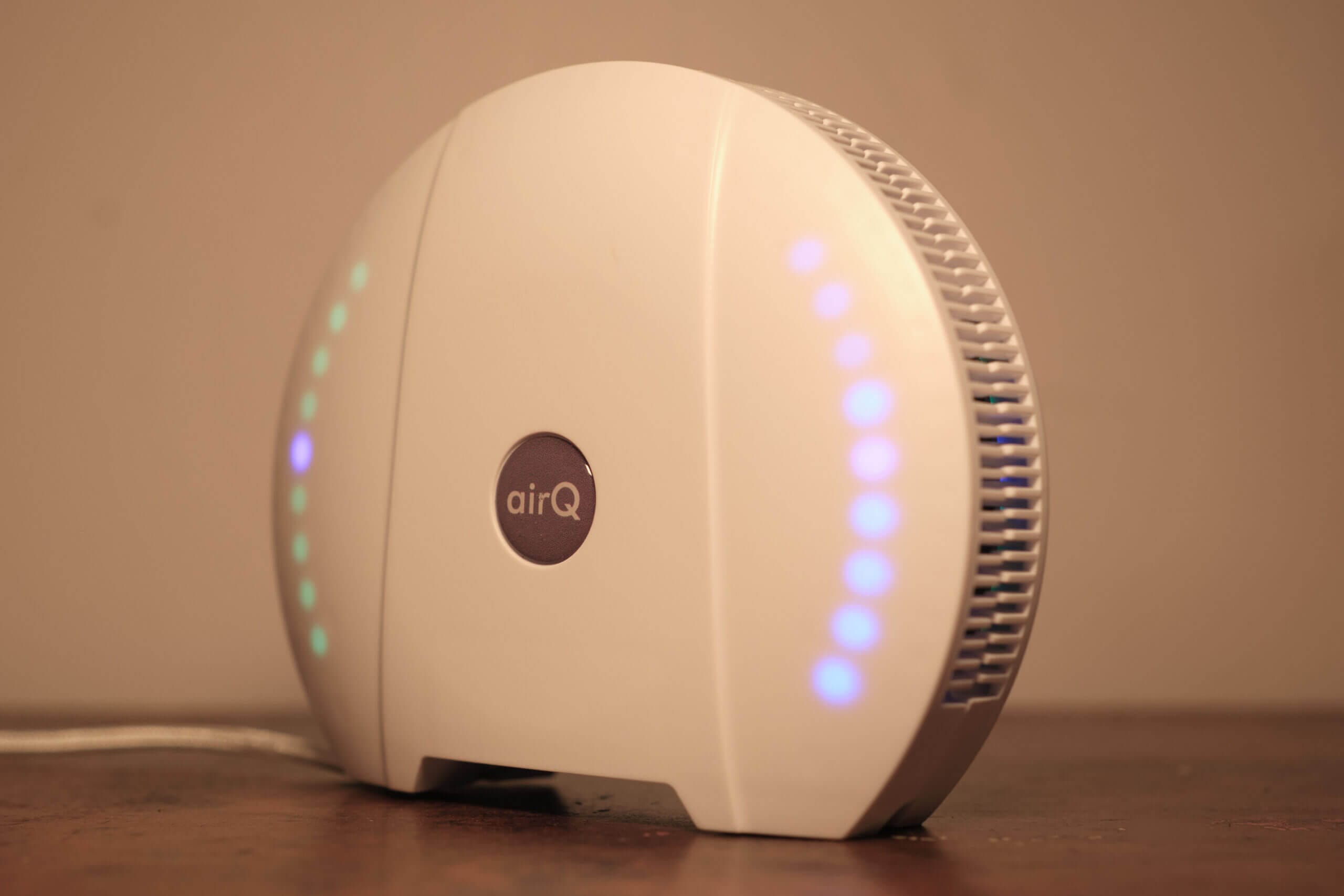 Air-Q Review - The Most Comprehensive Air Quality Monitor 12 Air Q Basic Design